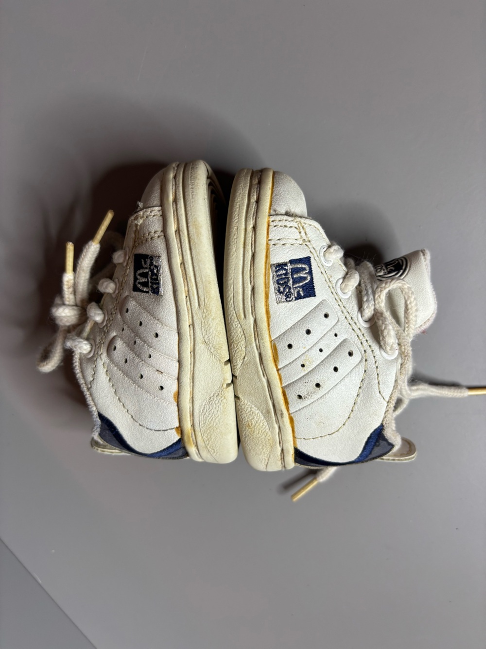 McKids Vintage Sneakers Size 3C White and Navy Blue 90s 2000s Y2K Collectible